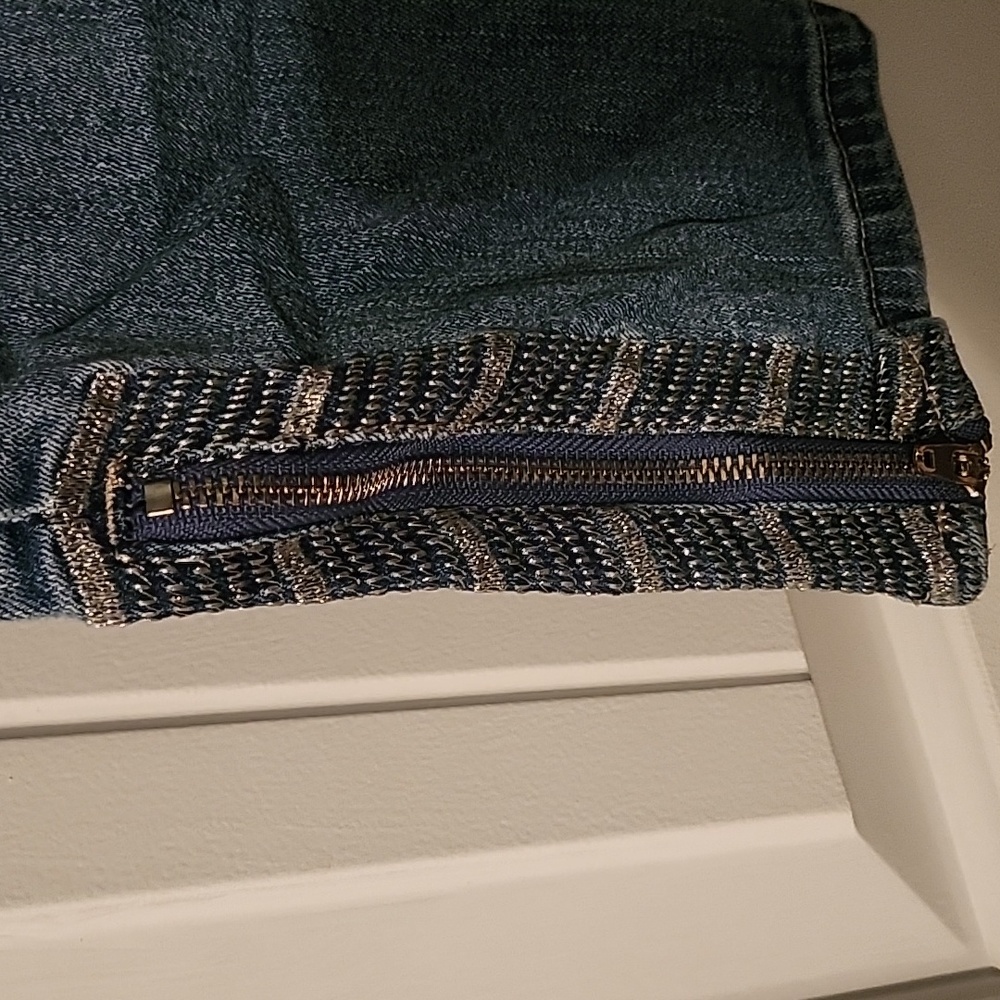 Jeans - Picture 4 of 4